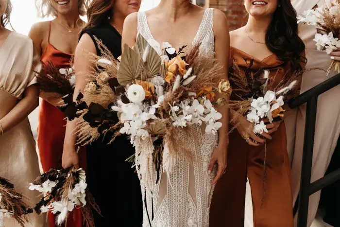 Fall Wedding Trends: Bringing your Autumn vision to life!. Mobile Image